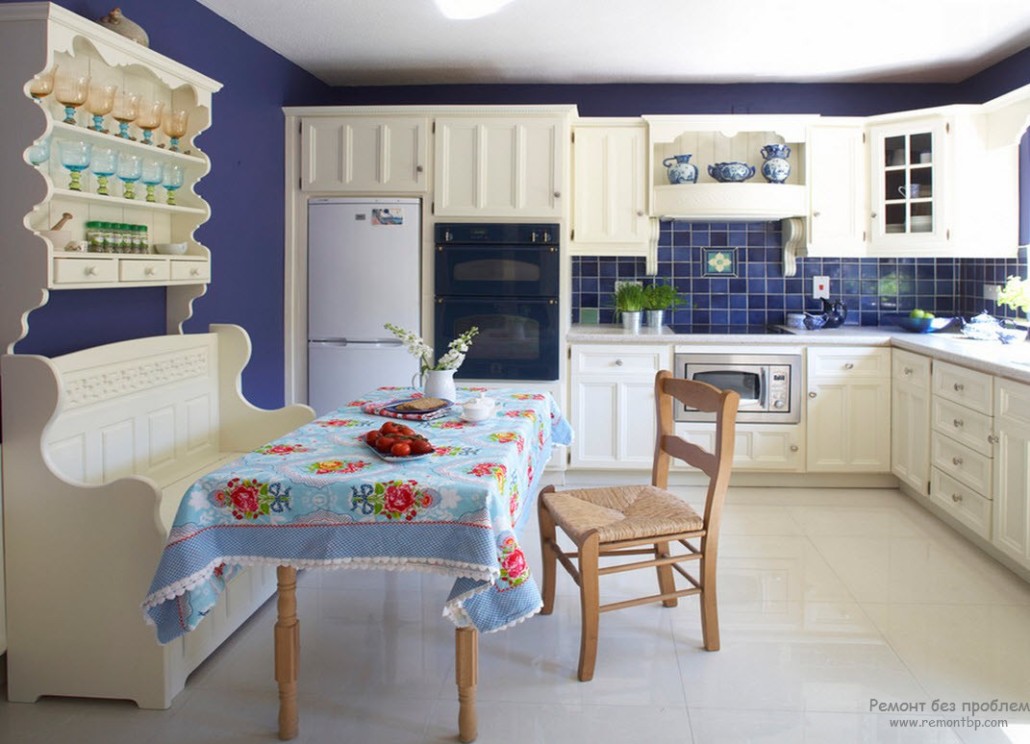 Синий цвет на кухне в интерьере психология