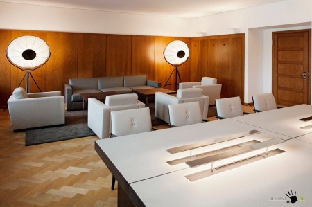Мебель для комнаты переговоров