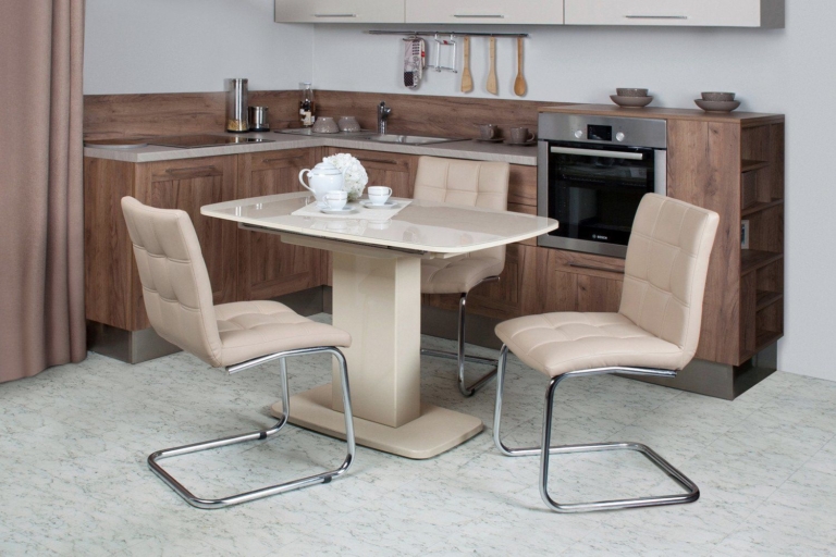 Кухонный стол для кухни модерн
