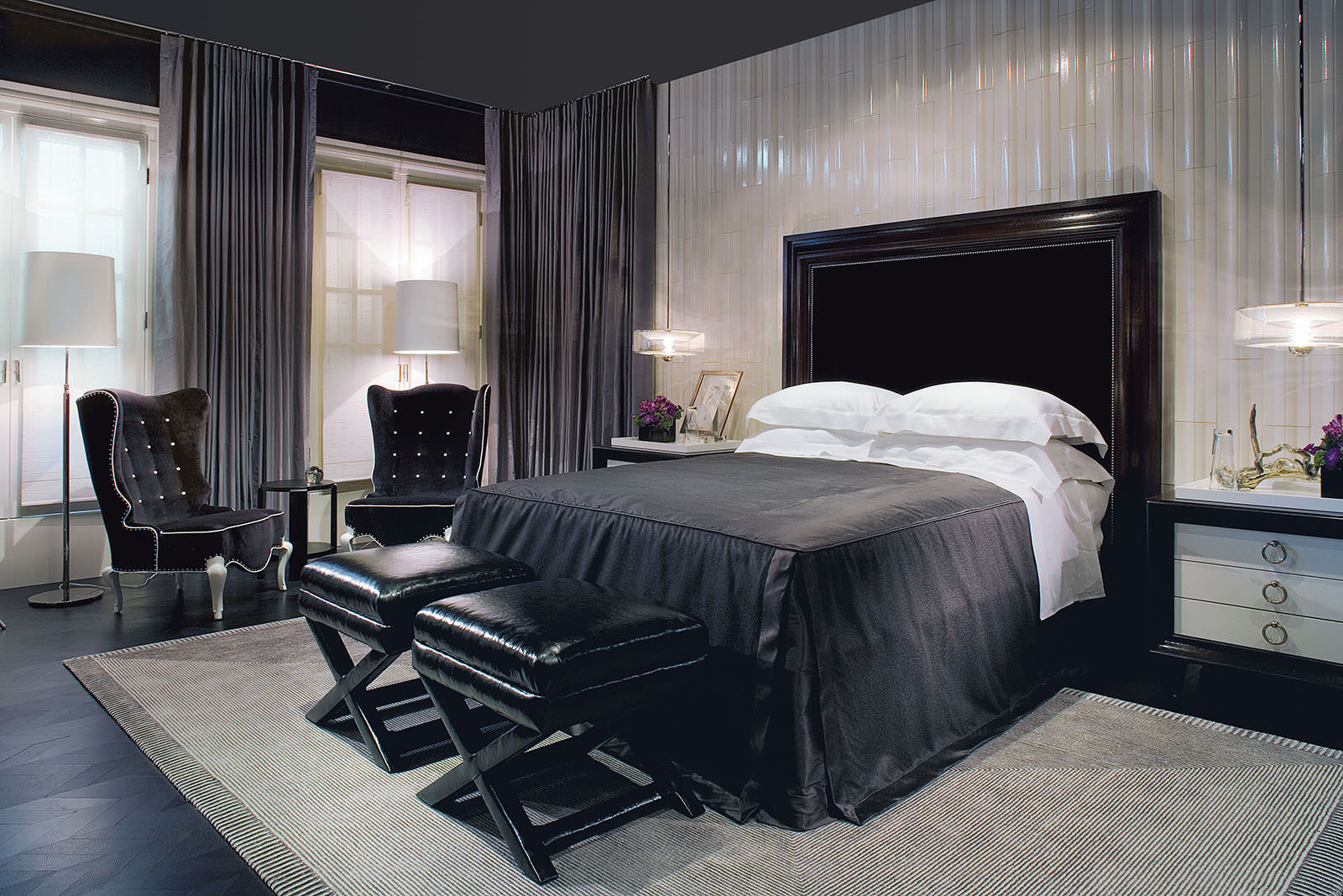 Идеи дизайна спальни в черном цвете